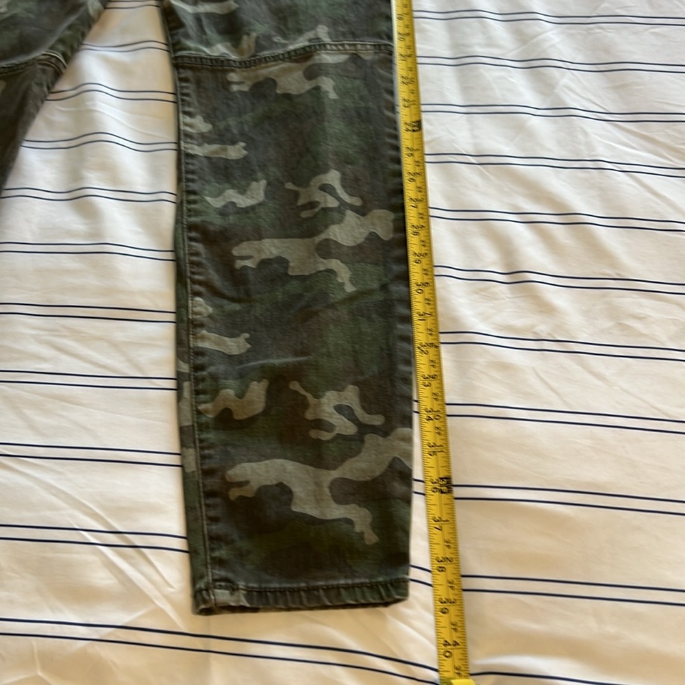 William Rast Straight Leg camo jeans - Picture 2 of 8